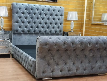 The Full Chesterfield Sleigh comfort bed with good design